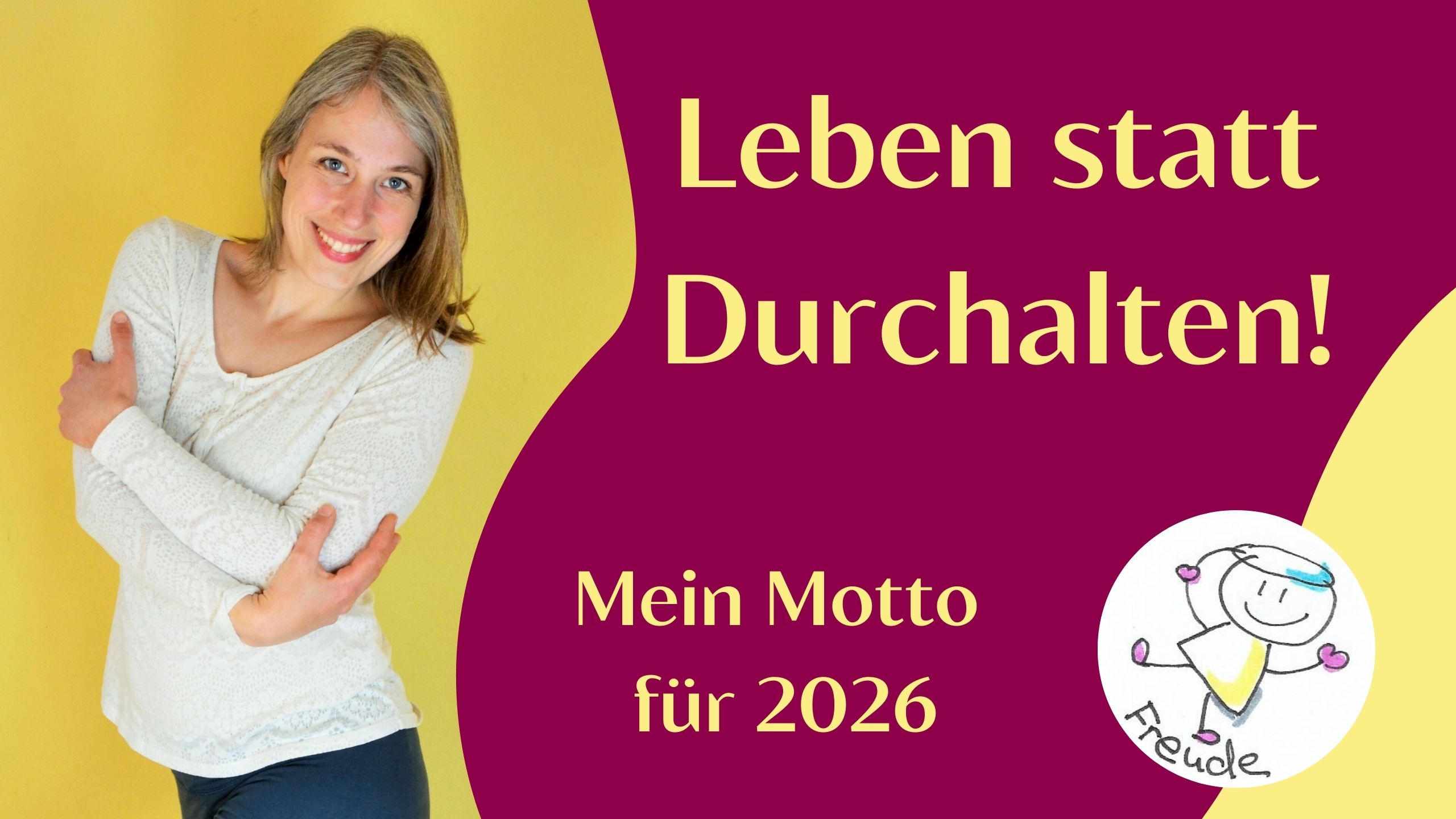 Sara lächlet und steht mit überkreutzen Armen selbstbewusst im Bild. Sketchnote mit freudiger Figur