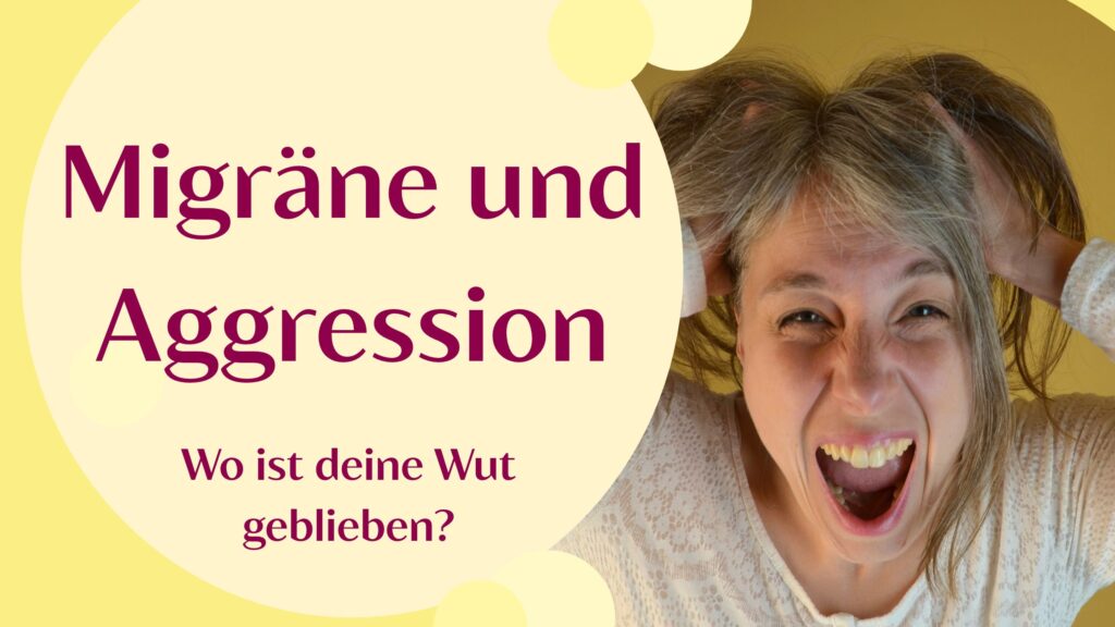 Foto von Sara wütend schreined mit Händen in den haaren